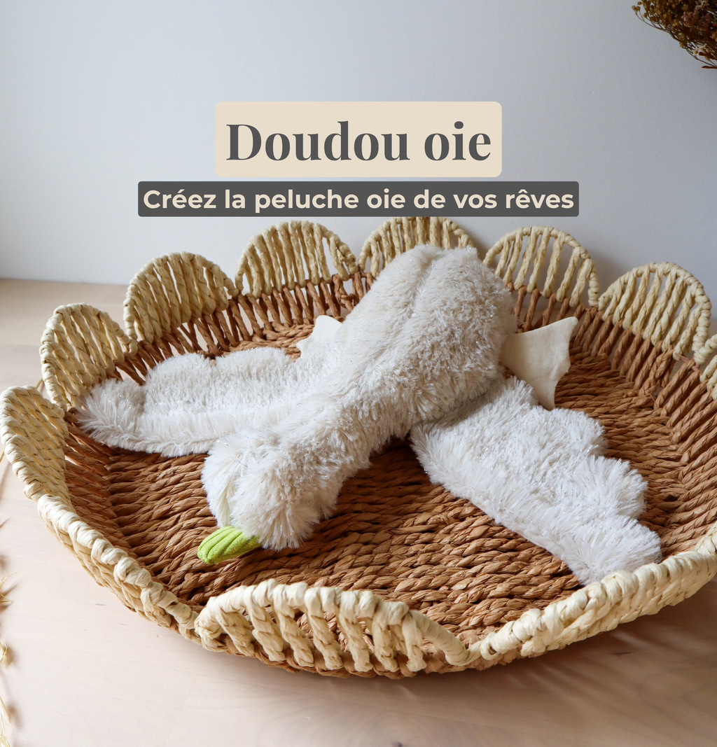 Doudou oie personnalisé fait main cadeau 
