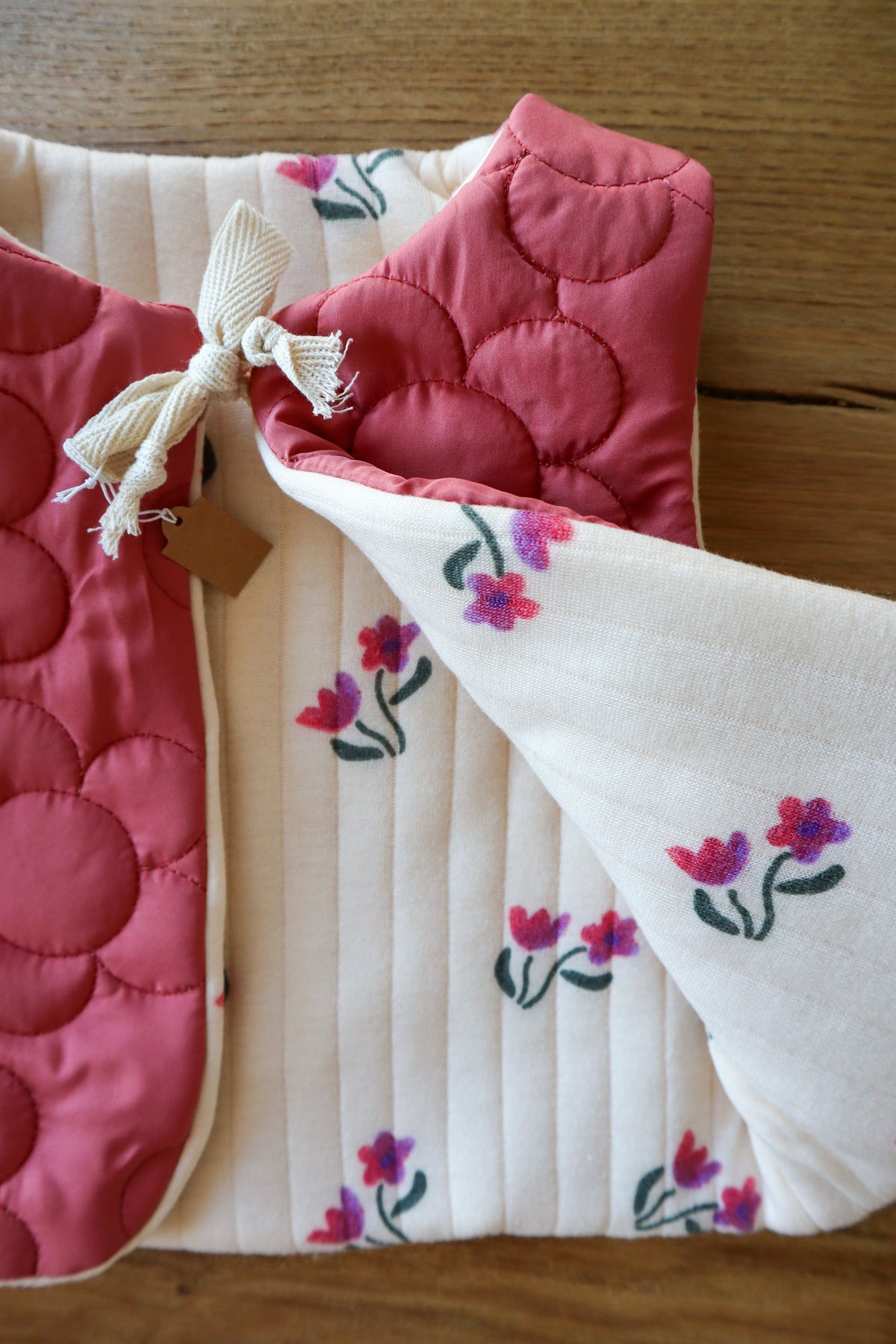 Gilet de berger bébé & enfant réversible – Matelassé motifs fleuris