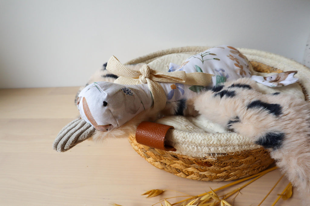 Oie en tissu fait main artisanale