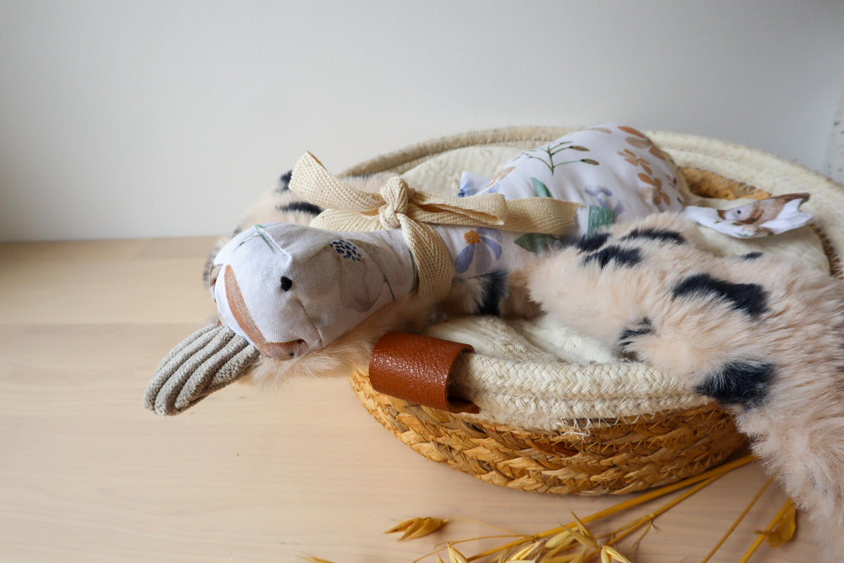 Oie en tissu fait main artisanale