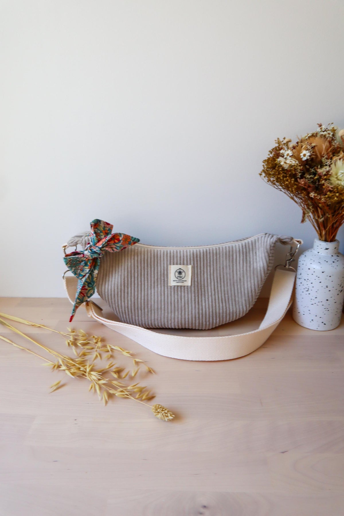 Sac bandoulière couture artisanale