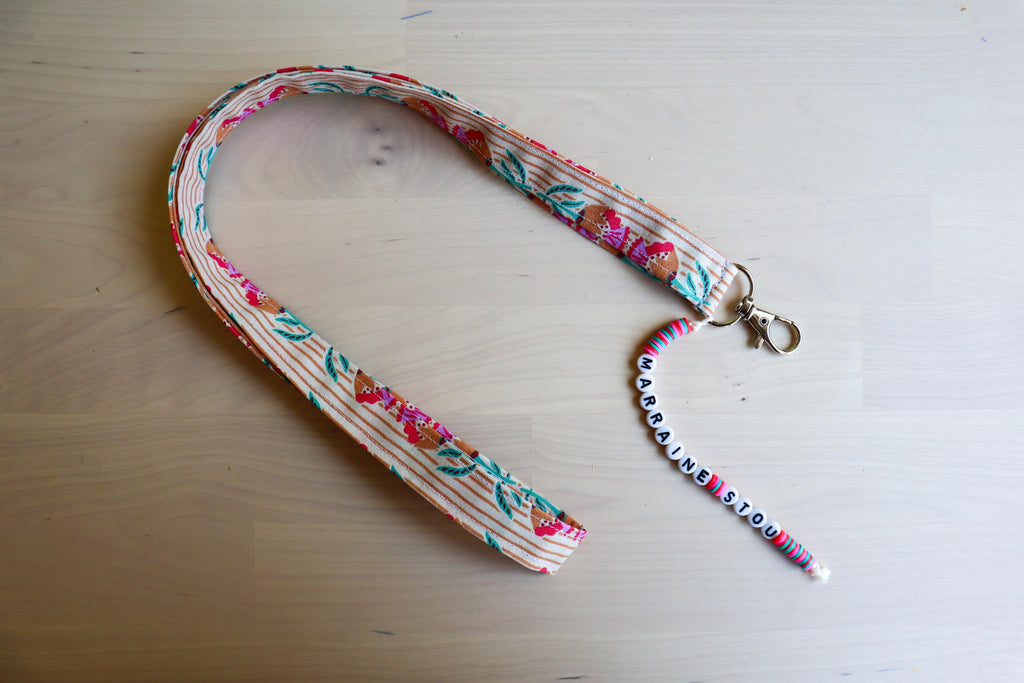 Tour de cou porte-badge personnalisé fait main